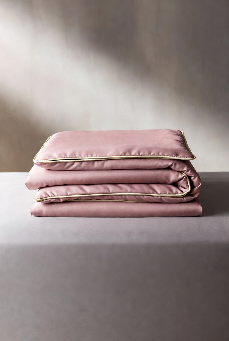Vela Sanctuary Silk Cooling Quilt